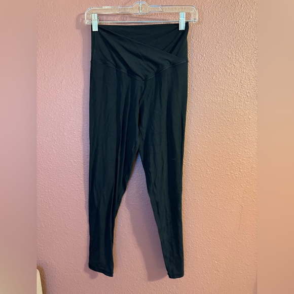 OFFLINE By Aerie Real Me 7/8 High Waisted Crossover Legging | aerie | large - Picture 6 of 11